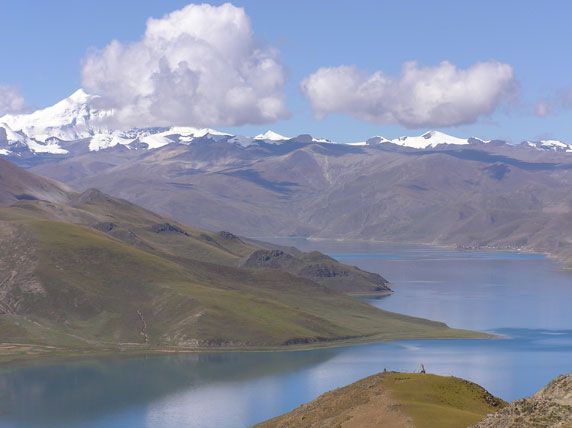 Yamdrok-tso-2.jpg