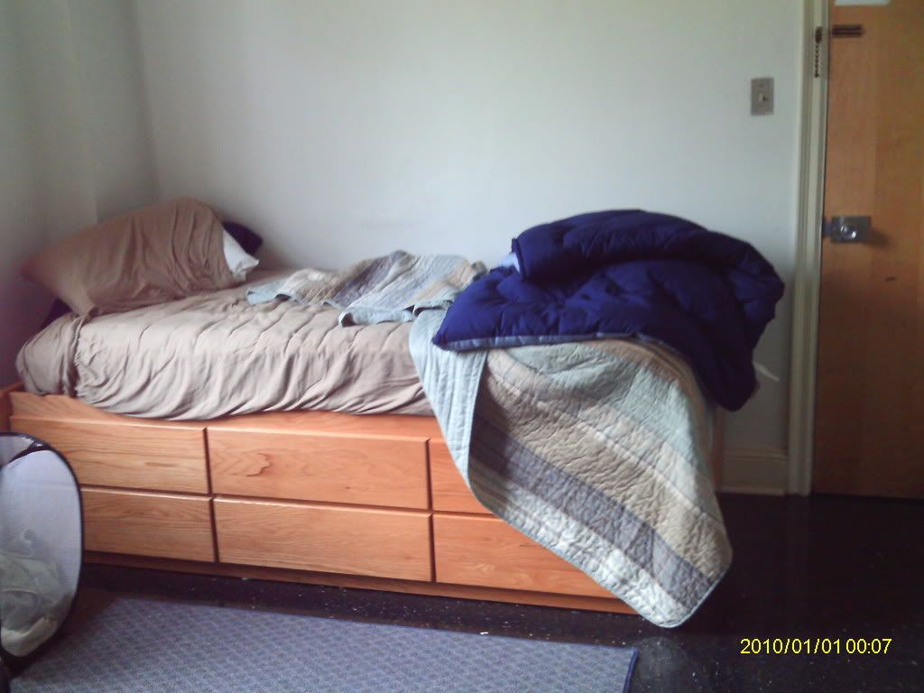 Dorm004.jpg
