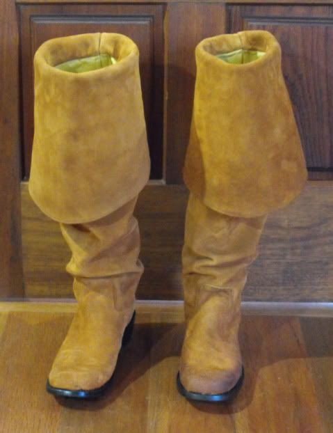 DSCF0012boots.jpg