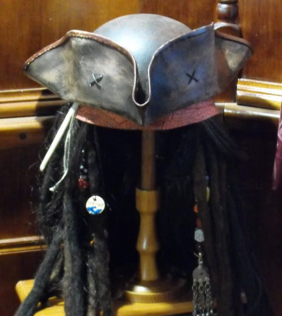 mag-hat2.jpg