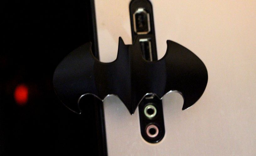 batman-usb4_zpskwxk4cqg.jpg