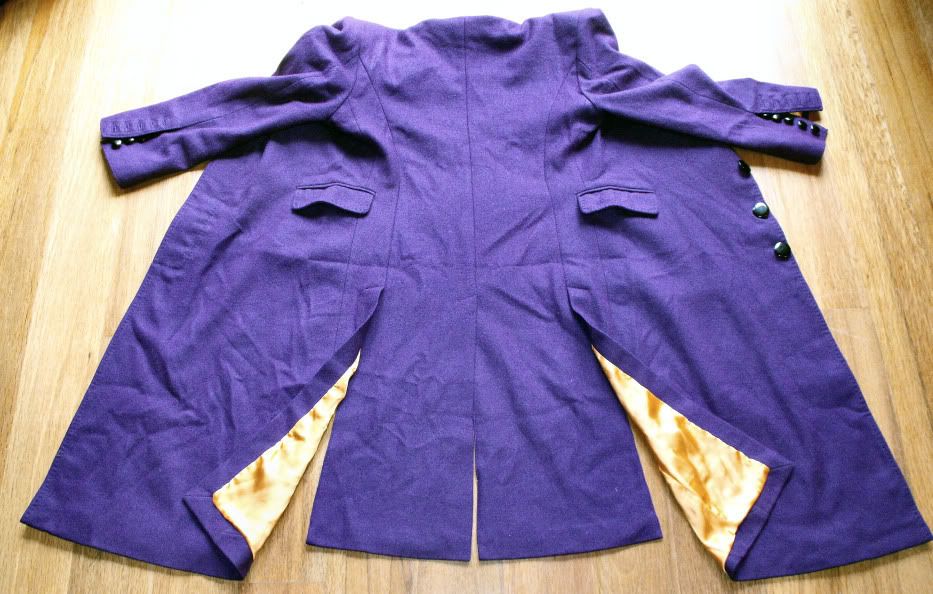 mag-joker-coat-seams.jpg