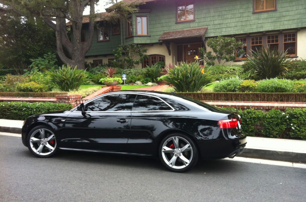My First Pics Black A5 Calipers Done Audi A5
