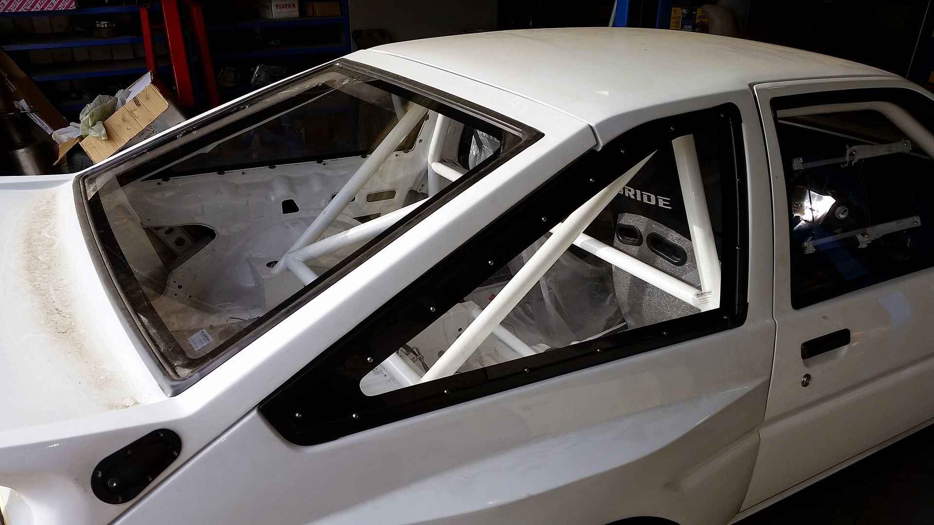 [Image: AEU86 AE86 - AE86 GTV-Multipoint Cage, B...mp; Brides]