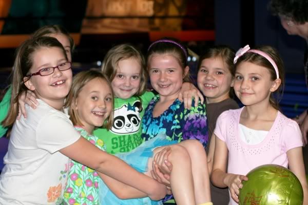 bowling girls