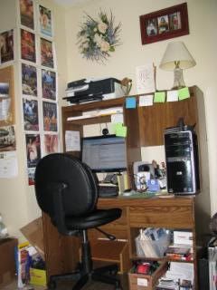 Medium Desk