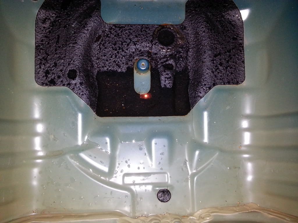 Honda civic water leak in trunk #4