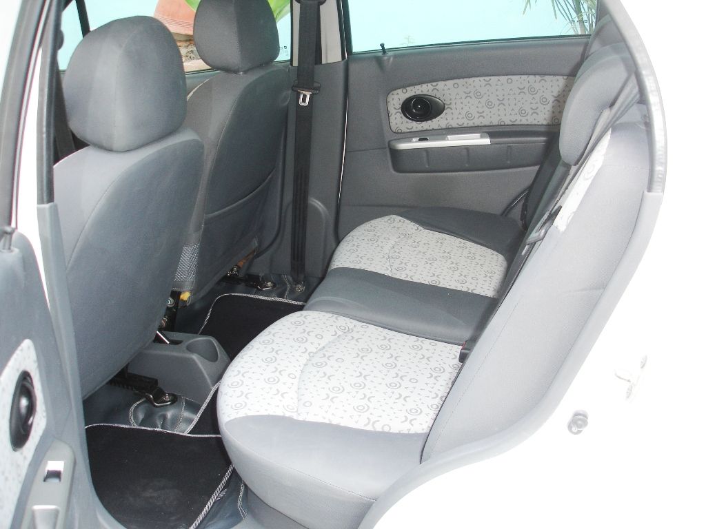 Cần bán xe Chevrolet Spark cuối 2009 giá rẻ - 2